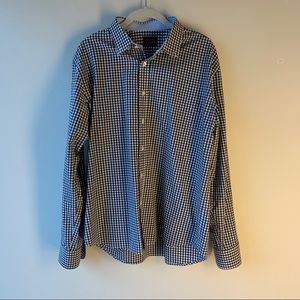 Untuckit Checkered - Black and White - Large